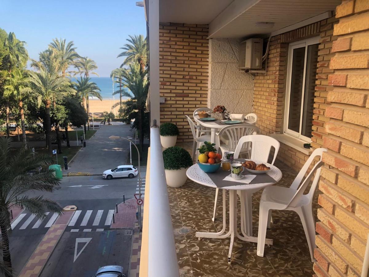 A 50 M De La Plage Cullera Dış mekan fotoğraf